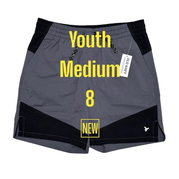 Boys Old Navy Basketball Youth Medium 8 Shorts Athletic Black Gray Active NWT - Picture 2 of 9